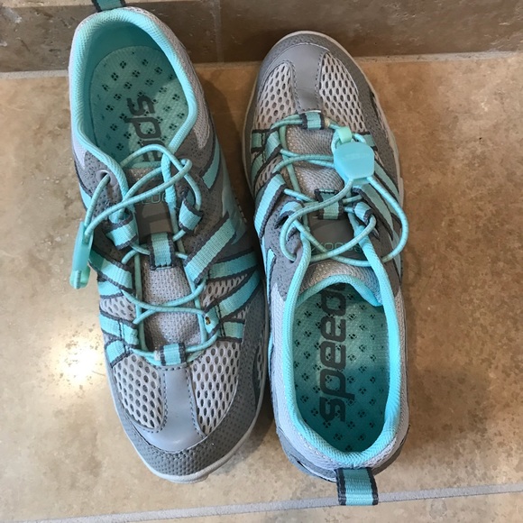 Barely used Speedo Water Sneakers - Picture 4 of 6